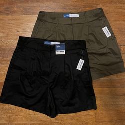 Old Navy Women’s M Extra High-Rise Taylor 5” Inseam Shorts Bundle