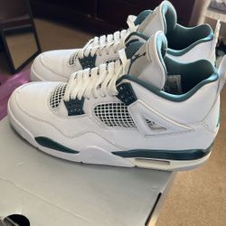 Jordan Retro 4 