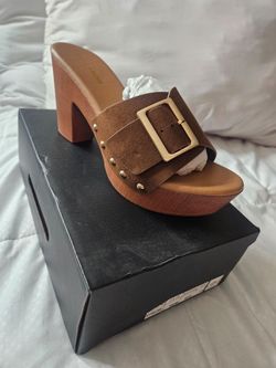 7.5 Brown Platform Heel Mule with Buckle