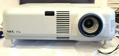Nec proyector vt46