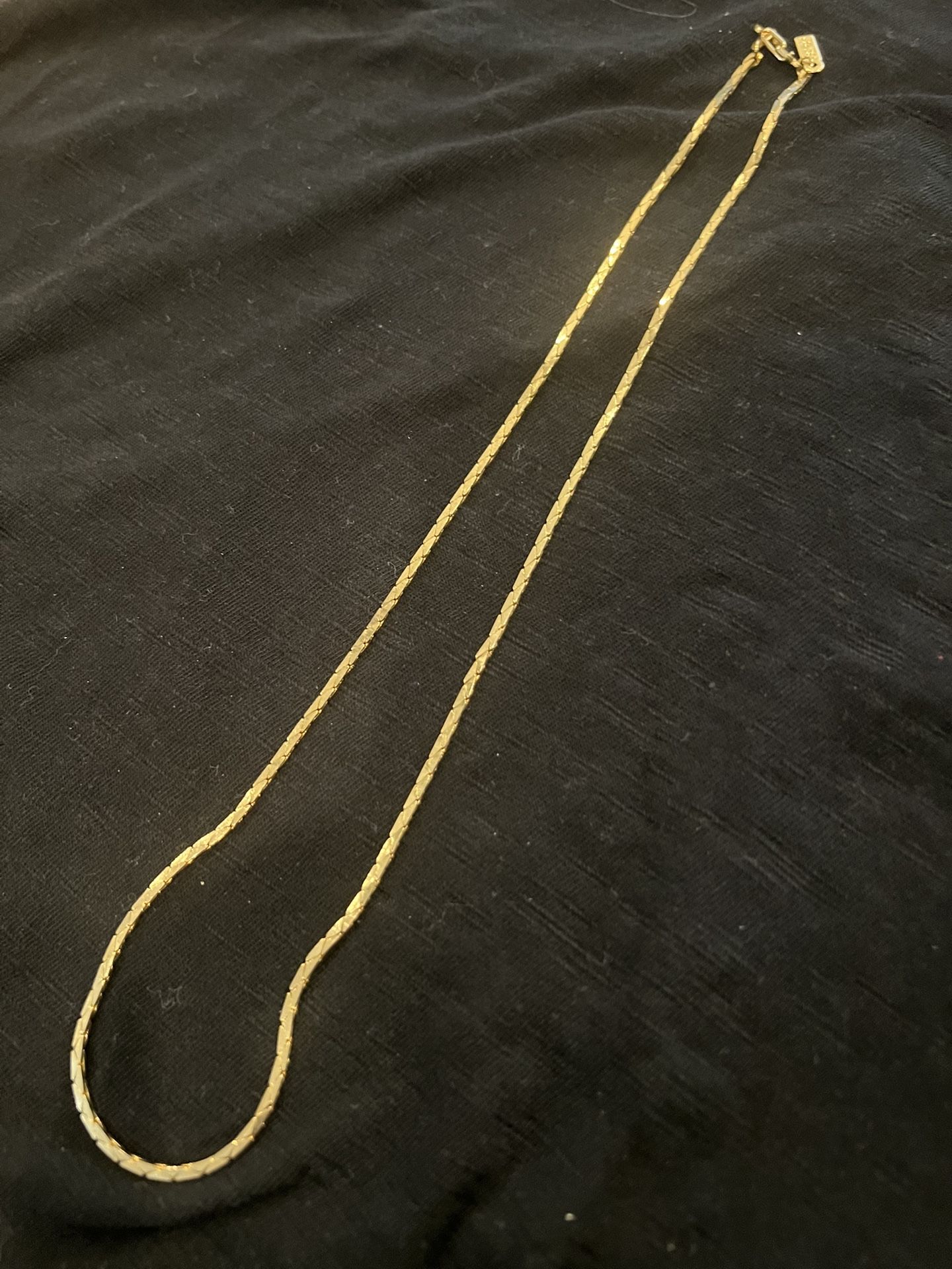 18kt Semi Fine Necklace From 80’s