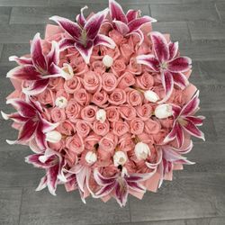 Ramo Buchon Rose Lilly Tulip Bouquet 
