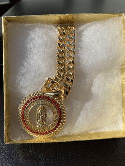 $20 Todo El Set Con Cadena Oro Laminado SANTA ANA 