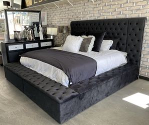 Storage King Bedroom Set