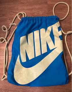 Nike drawstring bag