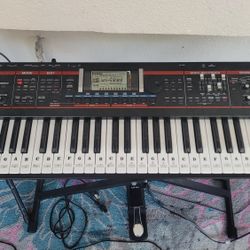 Roland Juno-G Keyboard