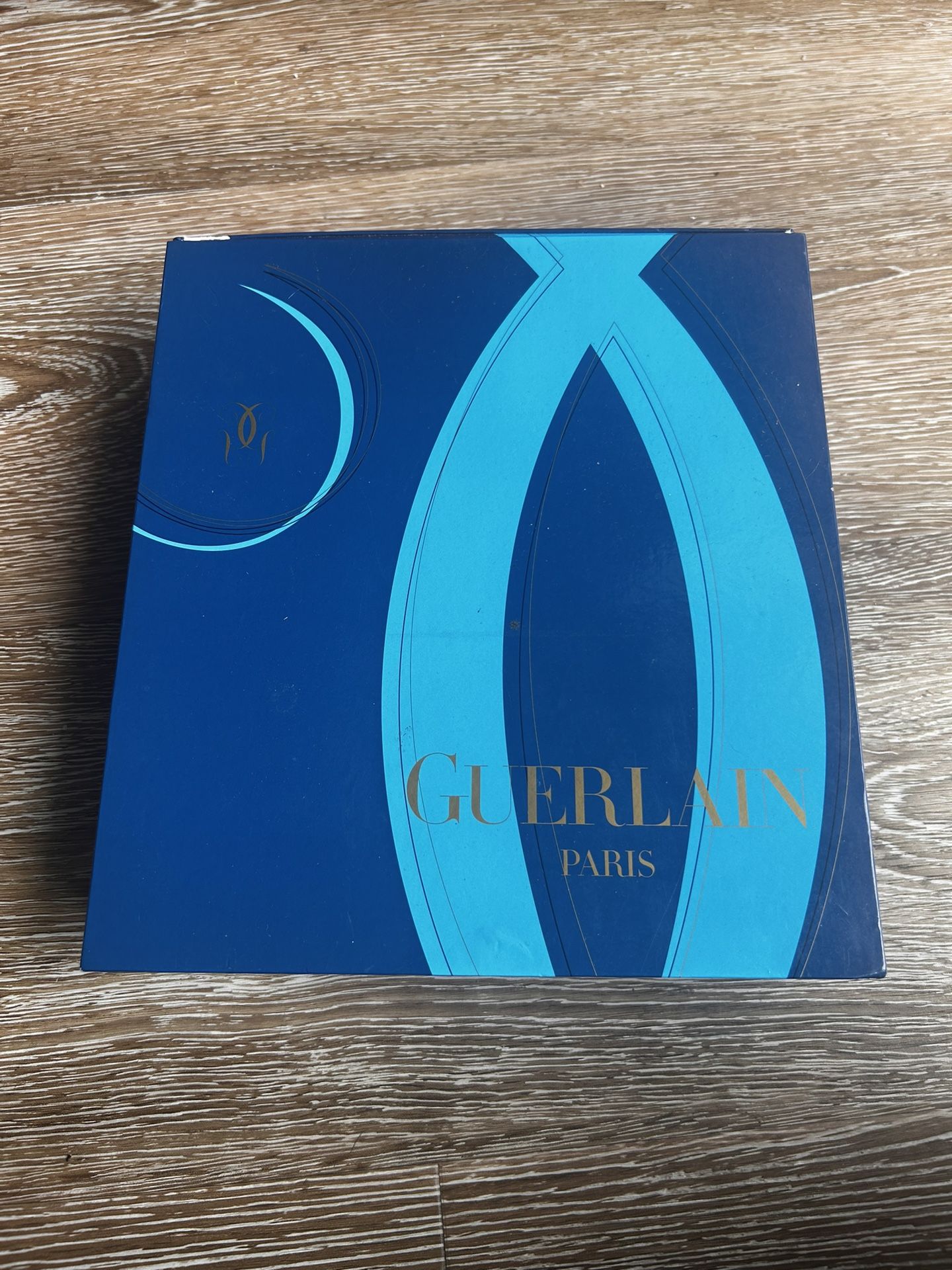 Vintage Guerlain Collector Perfume Set