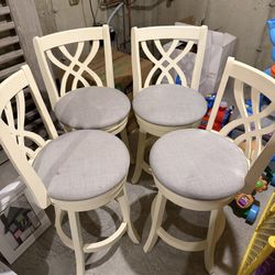 4 Barstools 