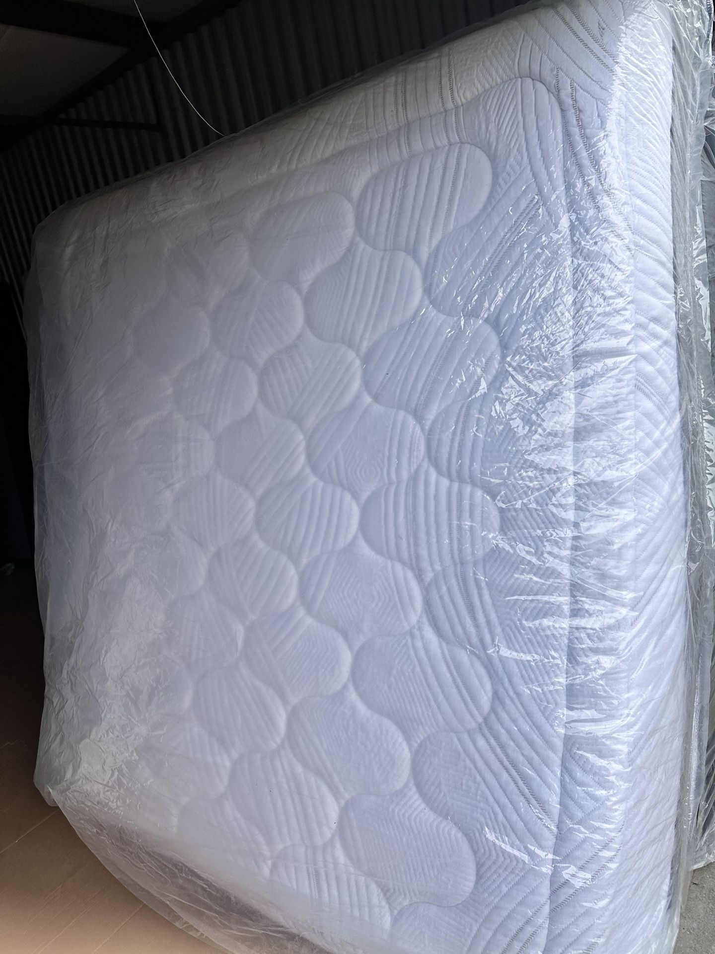 king size mattress memory foam 