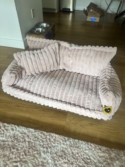 Small Pink Pet Bed