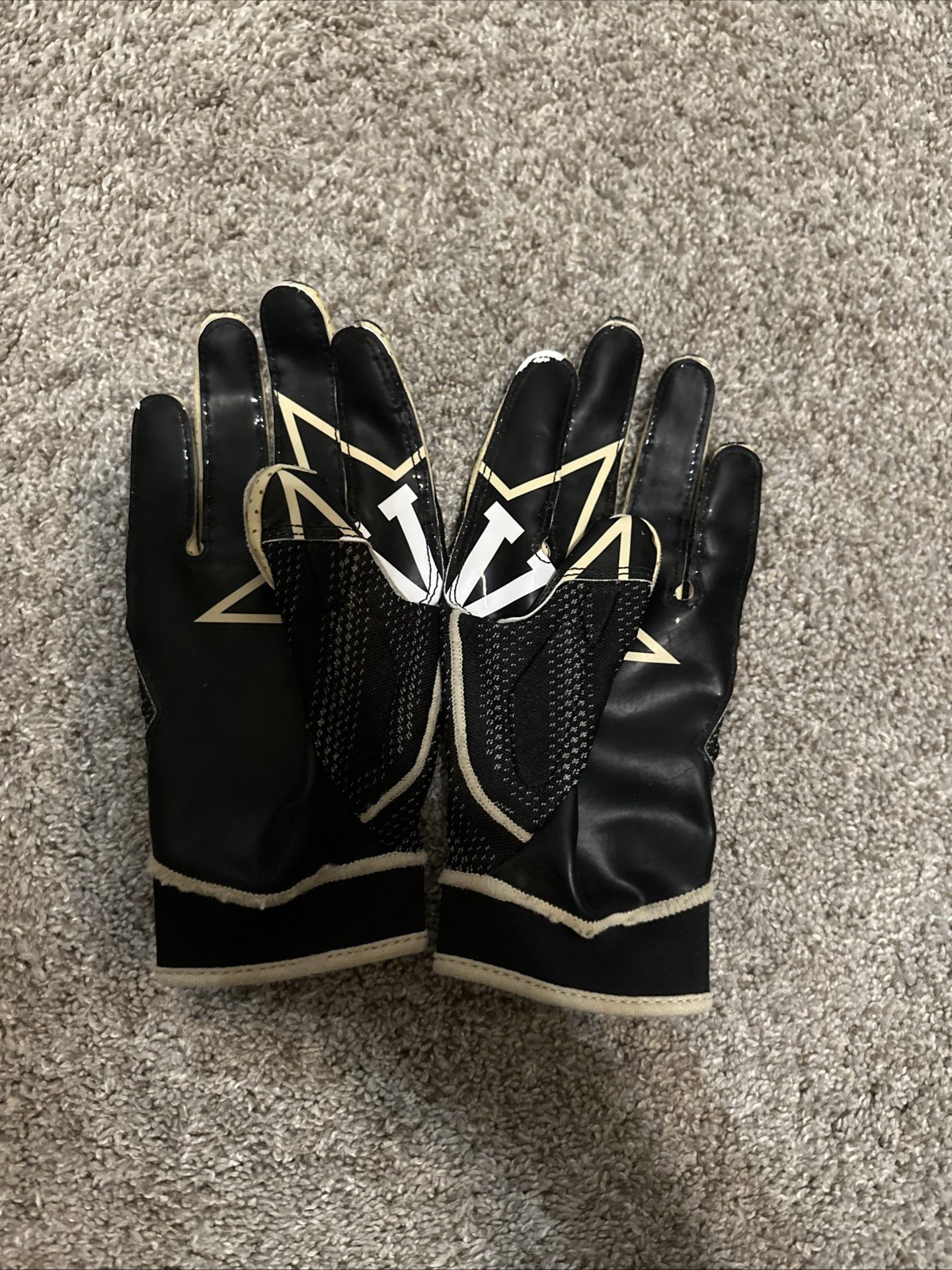 Vandy Nike Superbad Gloves
