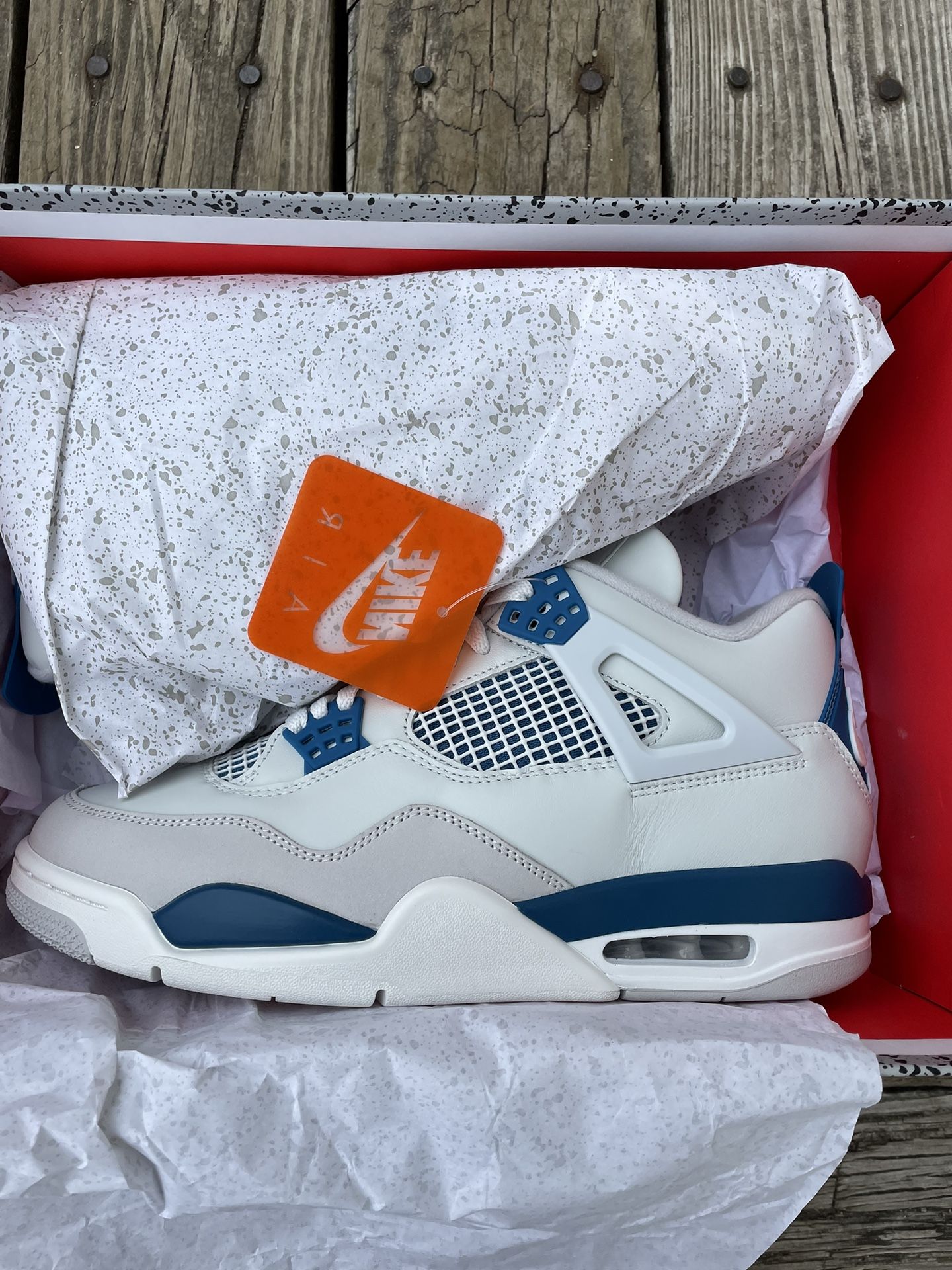 Jordan 4 Industrial Blue 