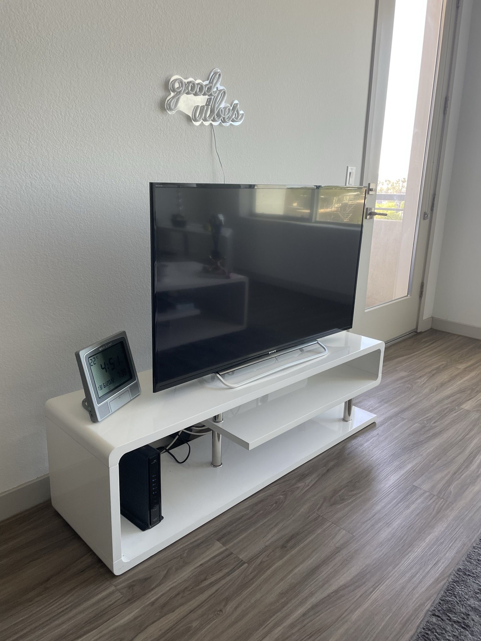 Tv Stand With Matching Coffee Table And Side Table