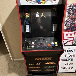 Pac Man Arcade 