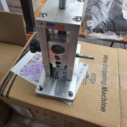 Wire Stripper Used In Box Works Great Just Used It Last Week