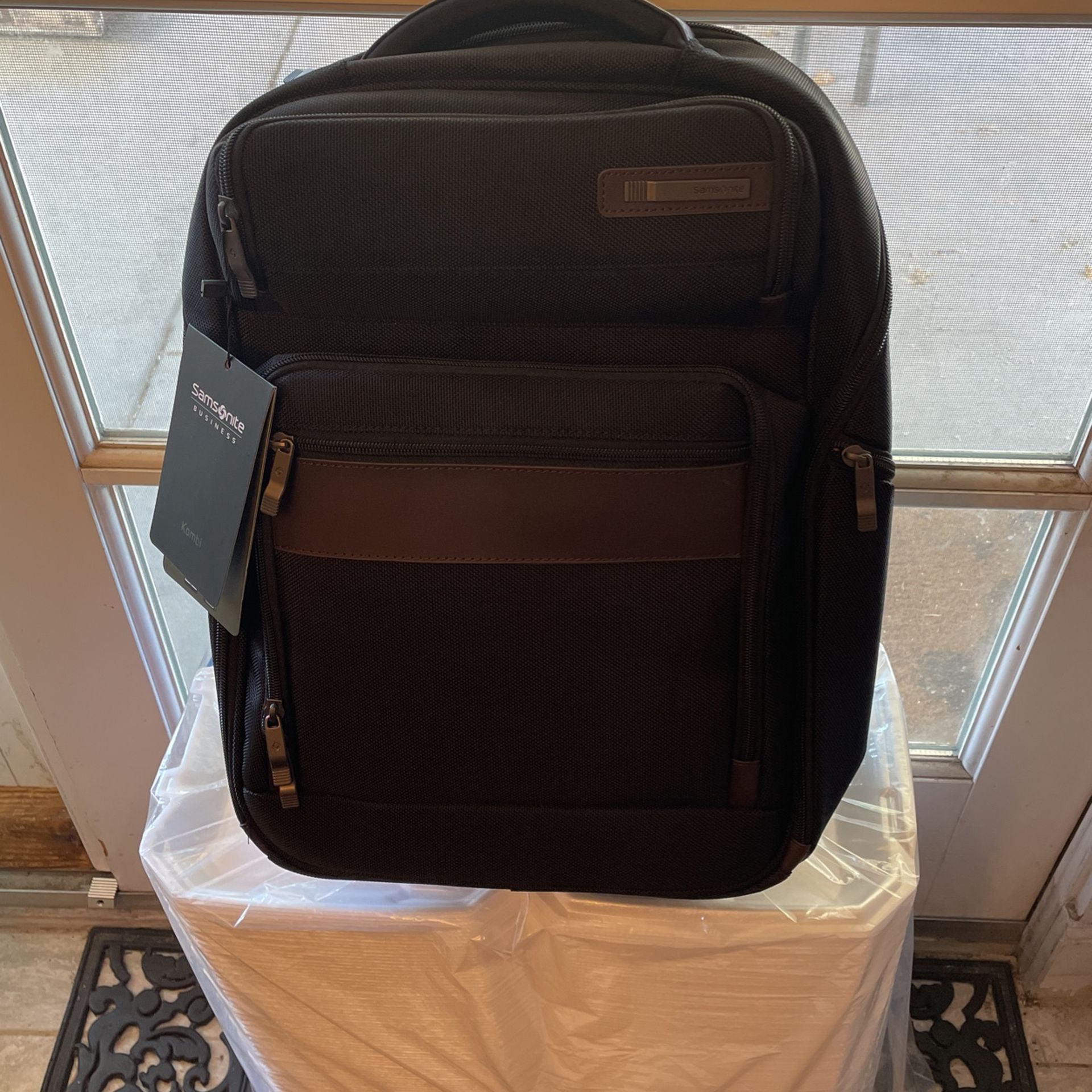 Kombi 17.5” Large Samsonite  Business Backpack 