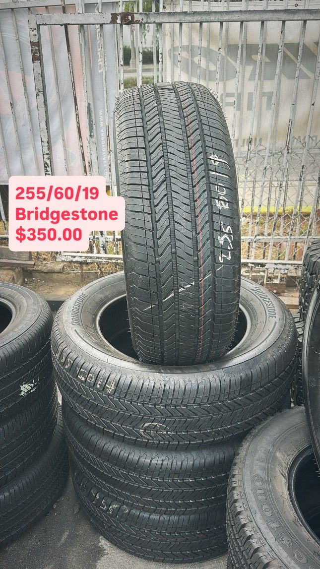 SET OF FOUR TIRES BRIDGESTONE 255/50/19