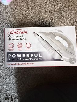 Sunbeam Compact Steam Iron