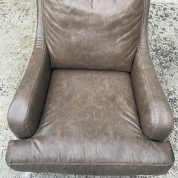 Leather Chair 
