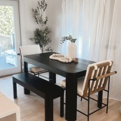Dining Room Table, 2 Benches And 2 Chairs 