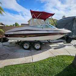Very Clean 2001 Reinell 200 LS