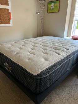 Full Size Adjustable Bed Base+ Beautyrest Silver Plush Mattress