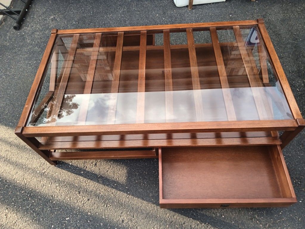 Cherry Wood Coffee Table Flawless