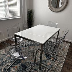 Dining Table Set 