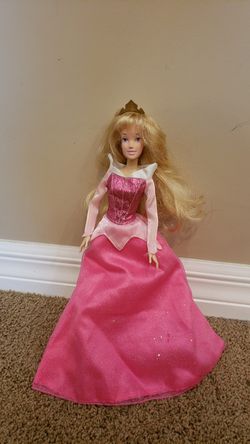 Disney store Sleeping Beauty barbie doll