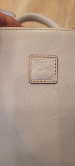 Dooney bourke