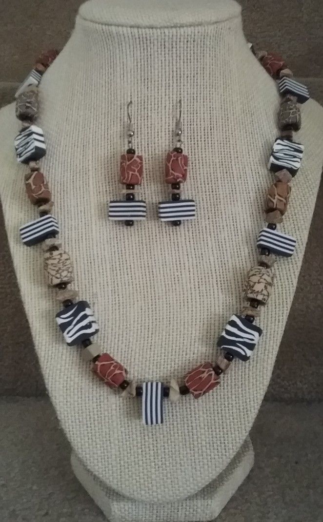 SAFARI BY ROZZARTDESIGNS. Hand Crafted Polymer 22" Necklace, 2" Earrings Set. Surgical Steel French Hook Ear Wires.