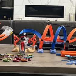 Hot Wheel Set