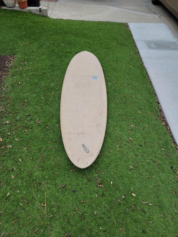 6.4 Eavey Surfboard