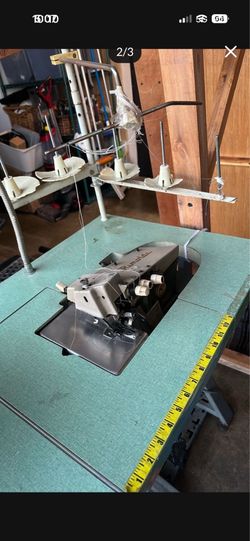 Overlock sewing machine