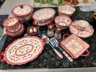 Temptations dish ware