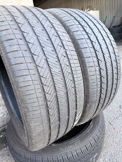2 used 235/40R19 Bridgestone Turanza LS100 Tires