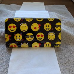 Zipper & vinyl wallet