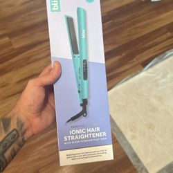 Bliss Hair Straightener 