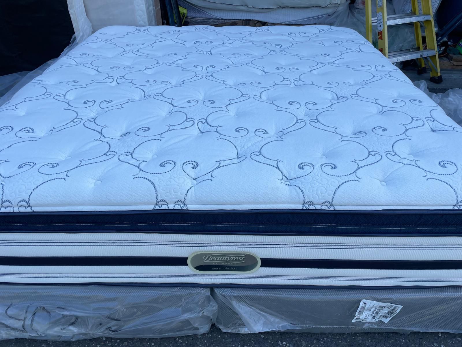 King Size Beautyrest Mattress
