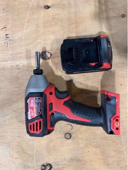 Milwaukee 1/4 hex 18v drill with CP 1.5 battery