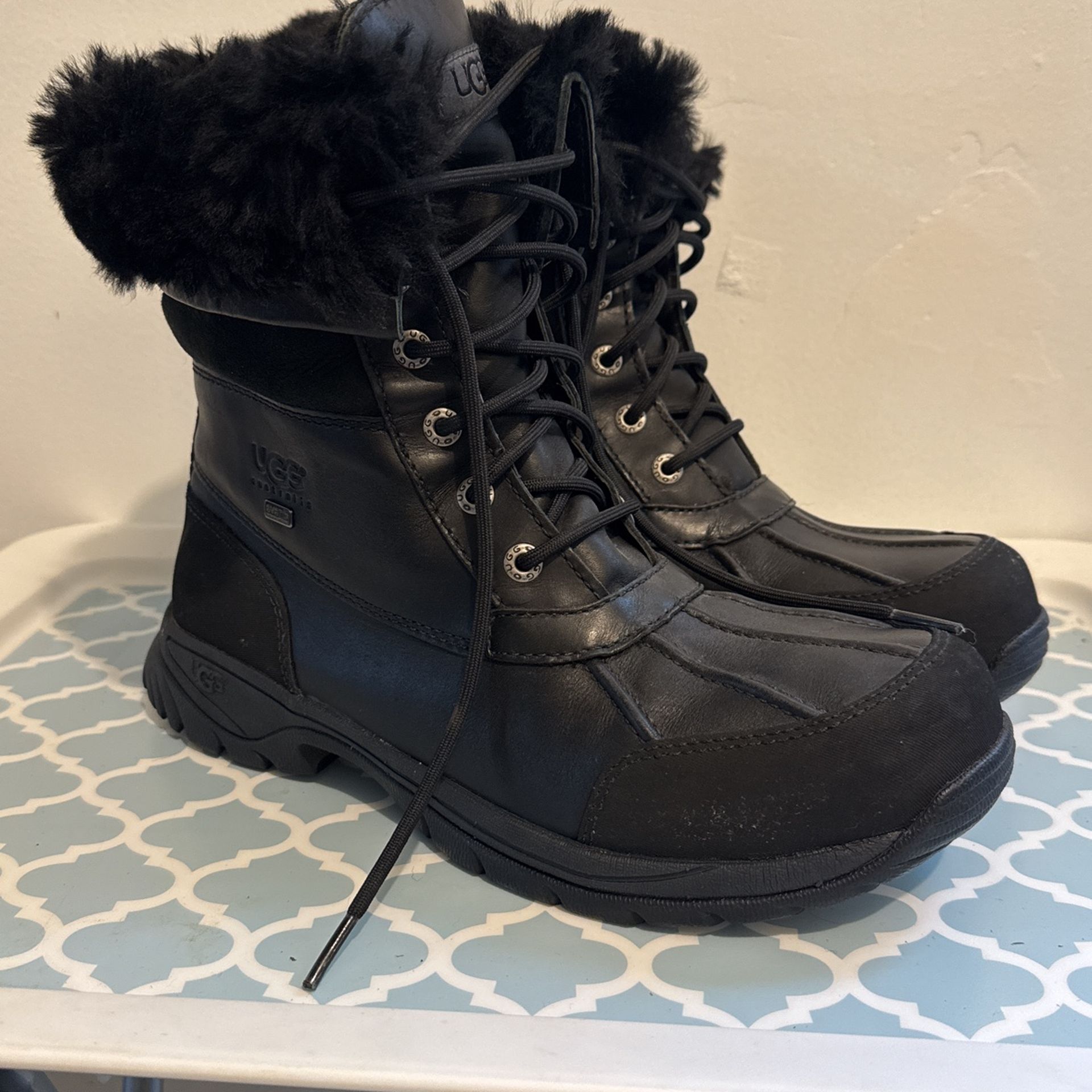 UGG Men's Butte Boot Size 9