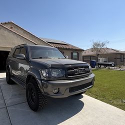 2004 Toyota Sequoia