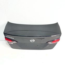 (3411) 20-25 Nissan Versa Trunk Tailgate 2020 2021 2022 2023 2024 2025