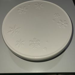 Hallmark Cake Dessert Pedestal Cream Snowflake 10" New