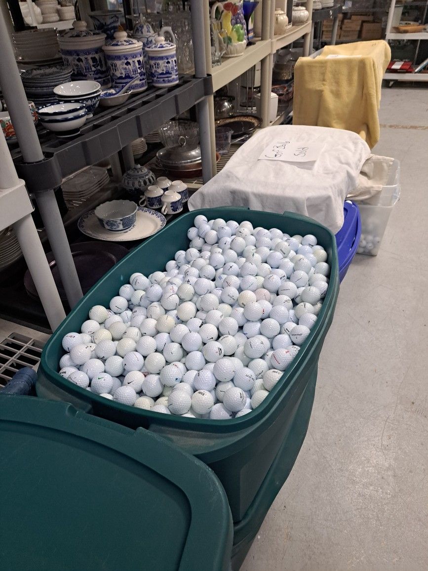 50 Wilson Used Golf Balls $35.00