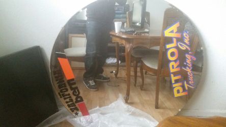 nice round mirror