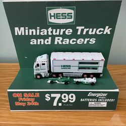 Hess 2013 Mini Truck & Racers With Store Display