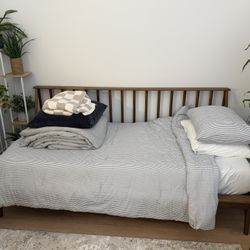 Day Bed Set Twin Size