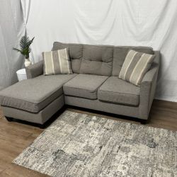 Grey Couch Sofa With Chaise DELIVERY AVAILABLE 🚚