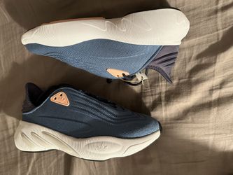 Adidas adiFOM